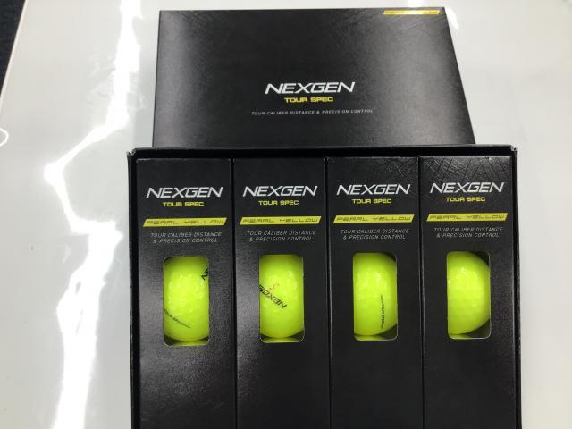 黄色が発売!!