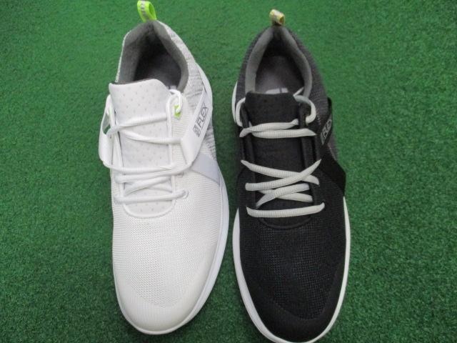 新しいシューズ入りました～