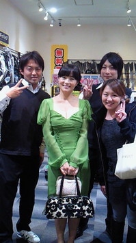 ２０１１年モデルて店長.jpg