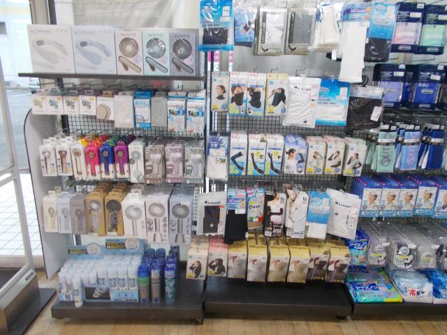 盛夏対策グッズ揃えております！