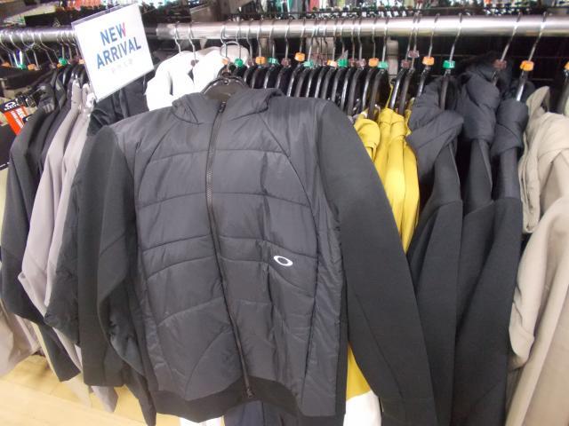 冬物ウェア続々と入荷しております！