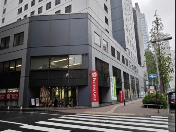 フェスティバルゴルフ新宿WING店　店舗紹介