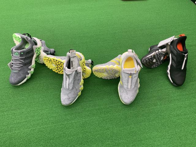 新作シューズ入荷！！！