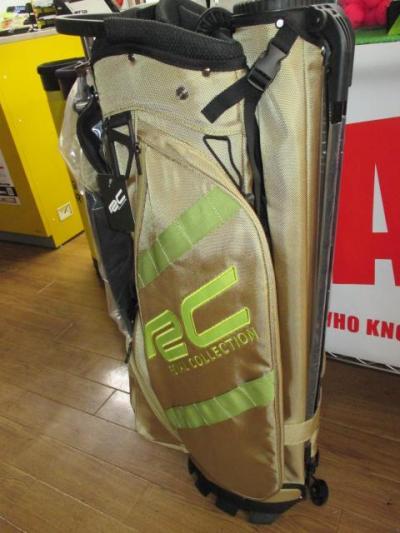 スタンドバック付きキャディーバック入荷！！