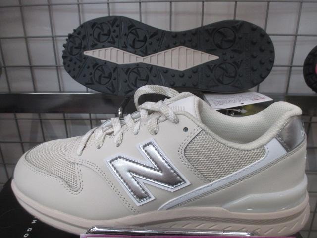 ニューバランスシューズ入荷