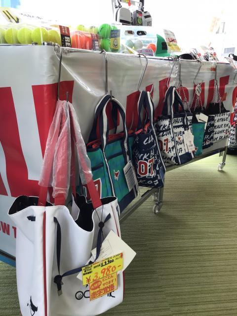 【バッグ】着替えなど荷物入れに！！