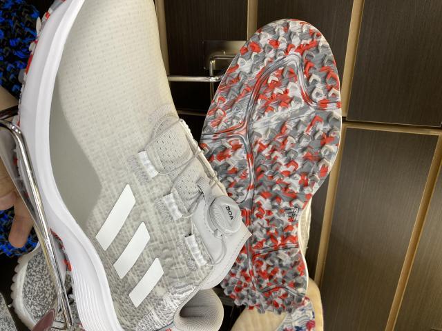新商品の季節ですな。