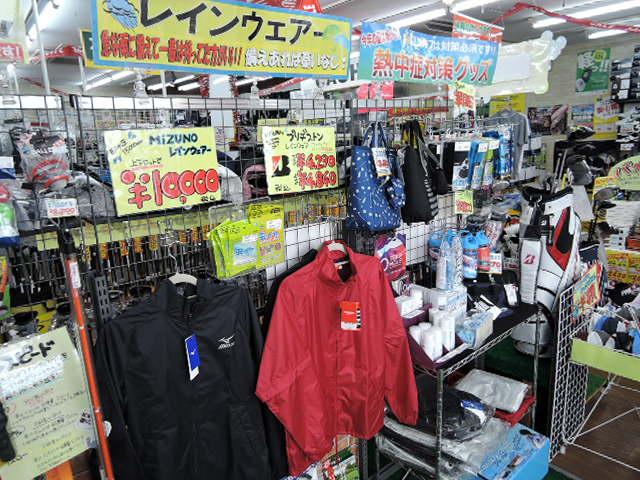 夏コーナー・梅雨コーナー展開しました。