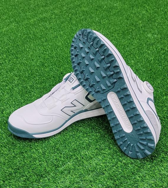 ライフスタイルの外観を持つパフォーマンススパイクレスシューズ、New Balance 574 v4 SL BOA入荷！！