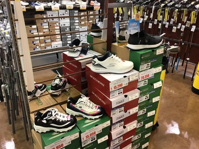 待望のゴルフシューズ入荷！