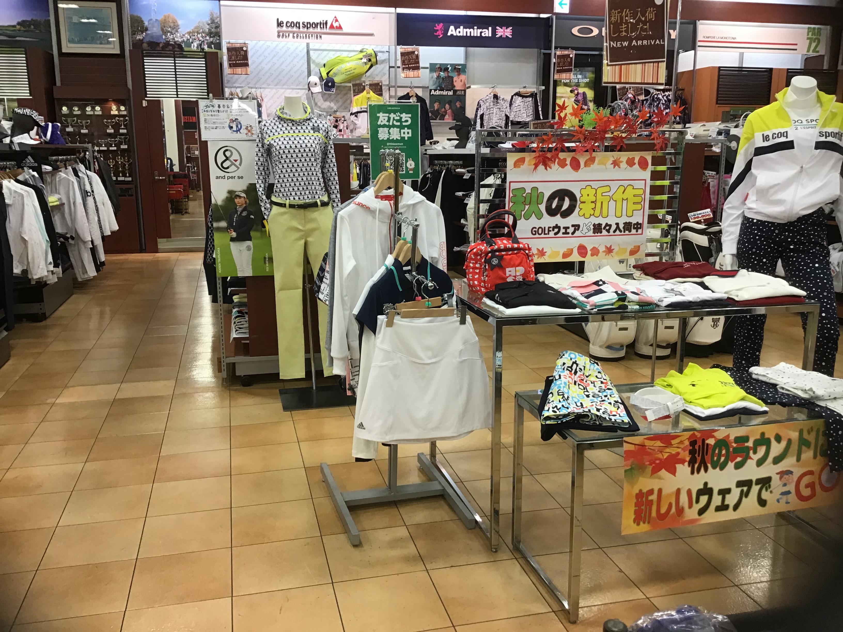 レディースゴルフウエア大量入荷！！