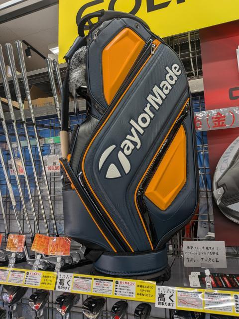 テーラーメイド新作キャディーバッグ入荷(*^-^*)