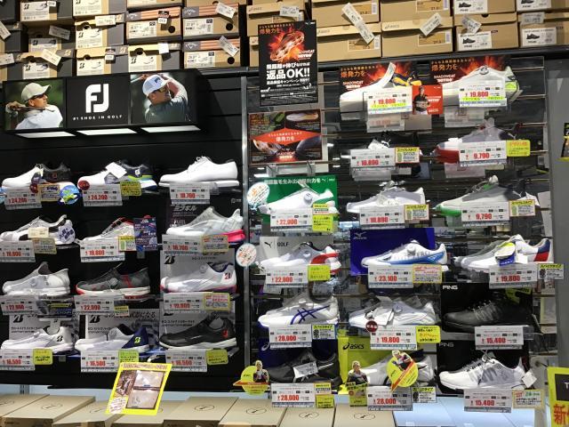 かっこいいシューズありますよ～