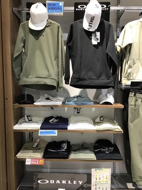 ☆オークリーの新作ウェア入荷しました☆