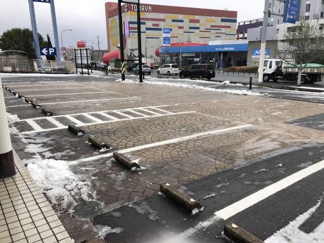 【雪】駐車場を雪かきしました【雪】