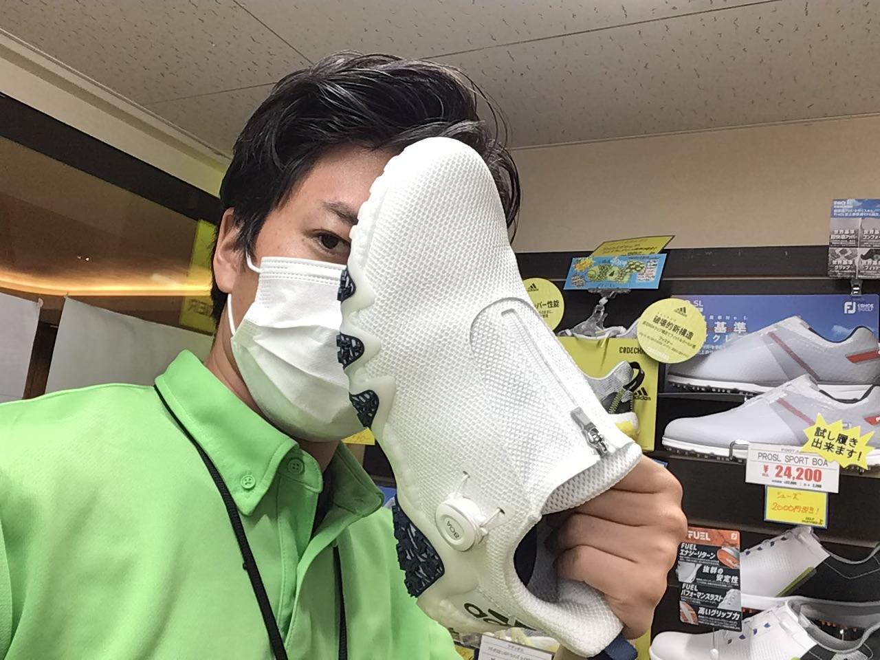 意外とシューズも売ってます！