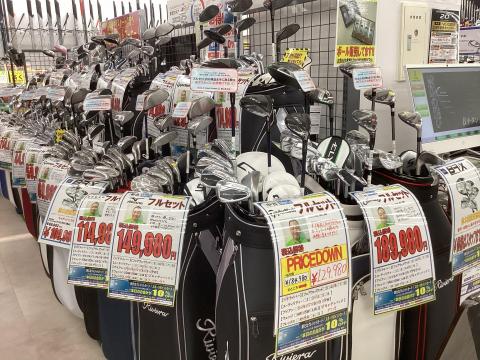 春のゴルフシーズンに向け、フルセット大量にご用意しています。