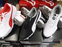 プーマ　シューズ(^^♪