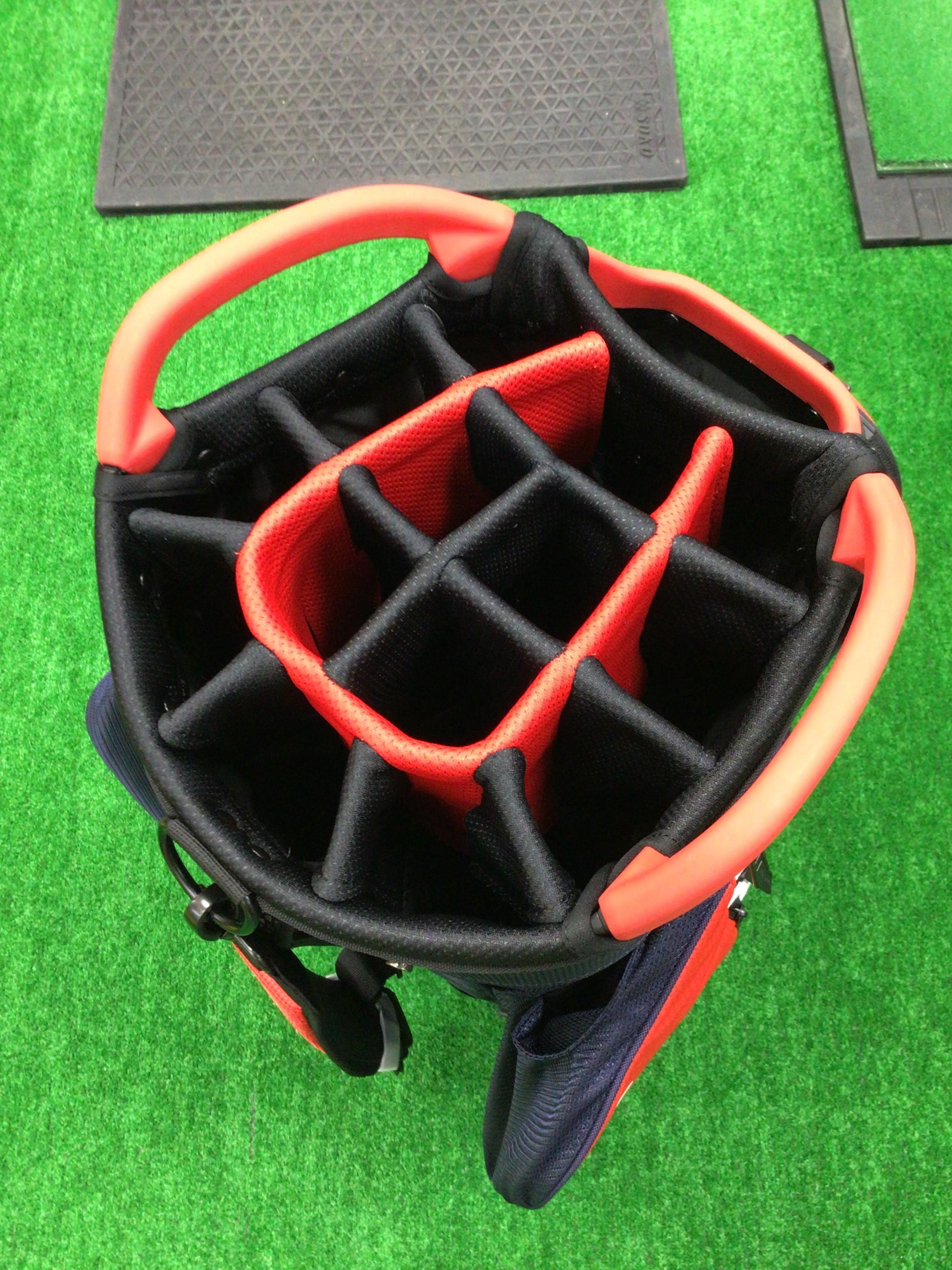 ちょっと珍しい⁉️キャディバック入荷しました❗️