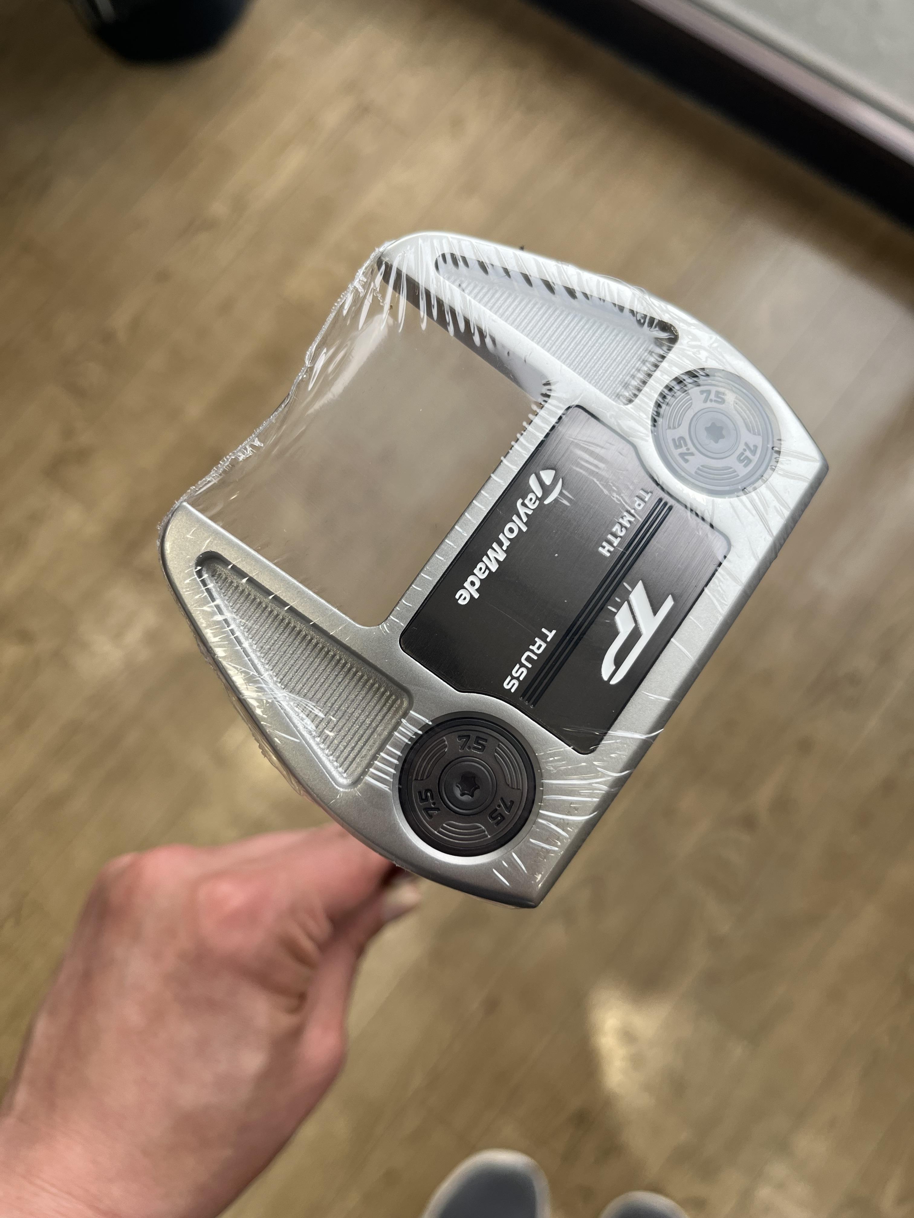 テーラーメイドより新作パターが出ました!!