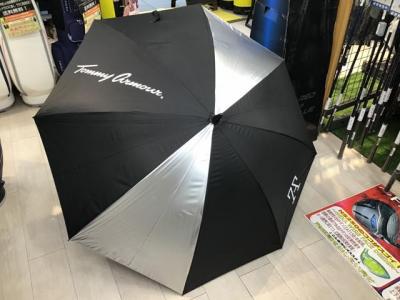 【入荷情報】扇風機付きで快適！『Tommy Armour ファン付きUVパラソル』