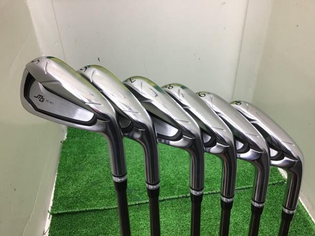 アイアンいっぱいありますよ☆