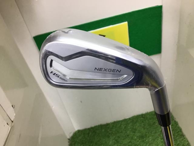 ご予約賜っております☆