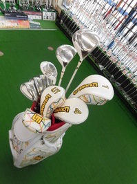 ラウドマウスのレディースSET (2).JPG