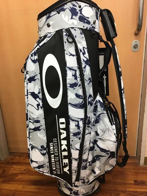 中古キャディーバッグ入荷！！