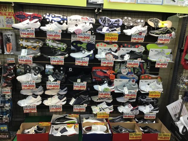 ゴルフシューズがお買い得！！