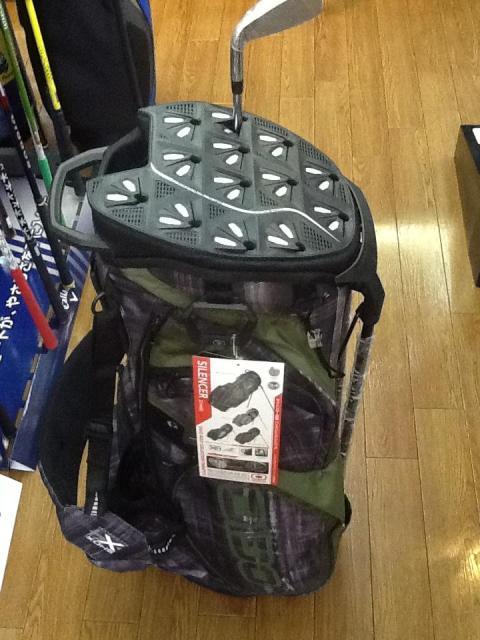 キャディバックのご紹介！！