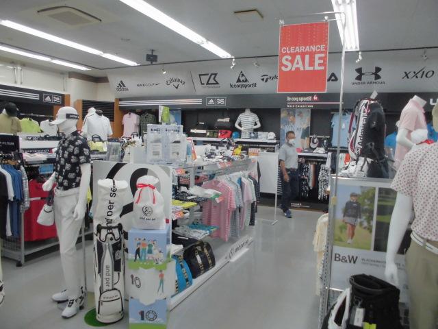 ゴルフウエアクリアランスセール開催のご案内！！