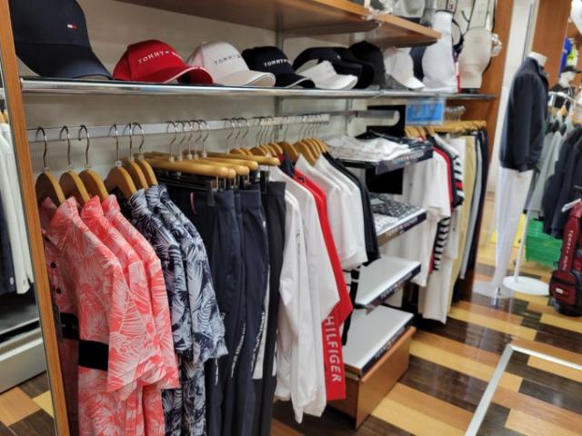 春物続々入荷してます♪
