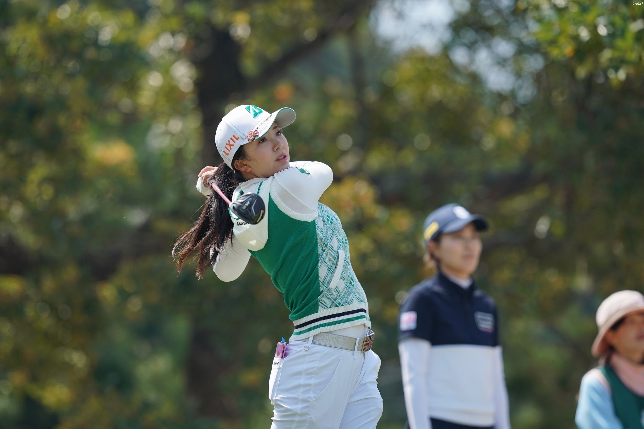 中間速報＞吉川桃が単独首位 堀琴音は2オーバーで折り返し【ステップ第1戦】
