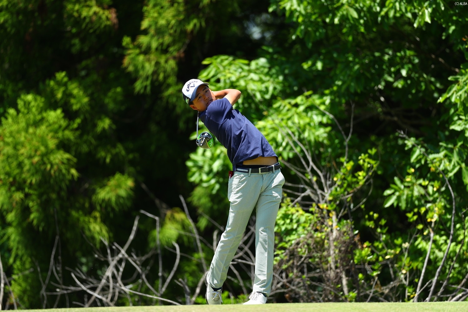 木村太一が7アンダーで首位発進 石川遼の弟・航は21位タイ【日本アマ】