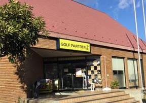 店舗入り口